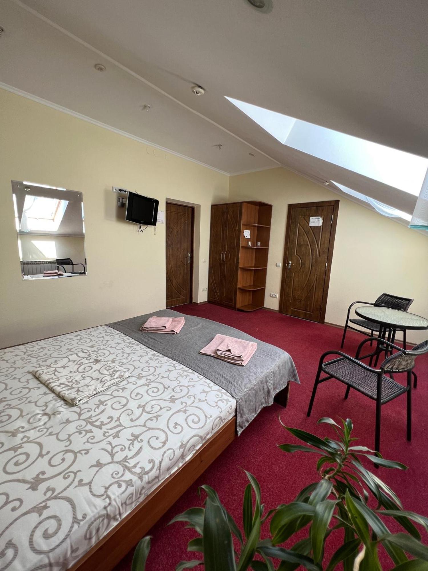 Hotel Sava Dream à Jytomyr Extérieur photo
